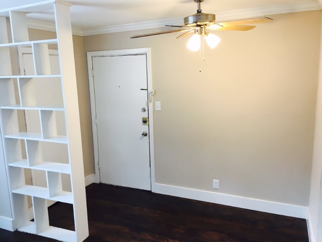 Photo - 3619 Garrott St Apartment