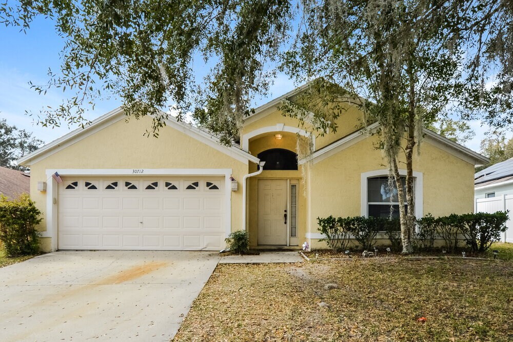 30712 Pga Dr Sorrento FL 32776 Apartments com