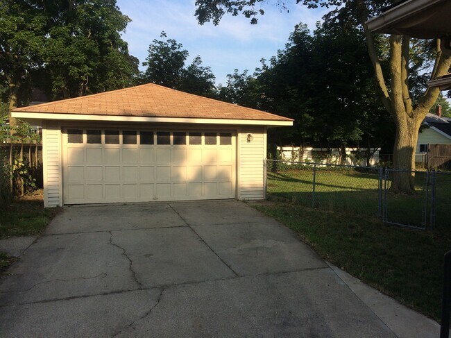 Foto del edificio - 2305 Godwin Ave SE
