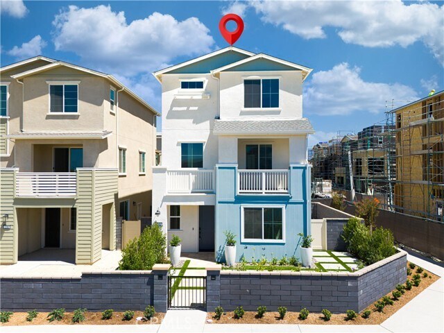Building Photo - 241 Ruby Rd