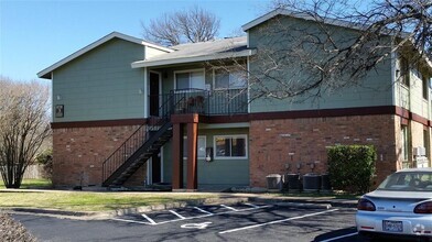 Building Photo - 6809 West Gate Blvd
