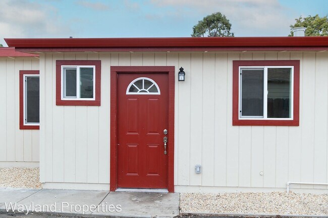 Building Photo - 2 br, 1 bath House - 139 Oak Street - B
