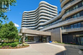 Building Photo - 99-699 The Donway W