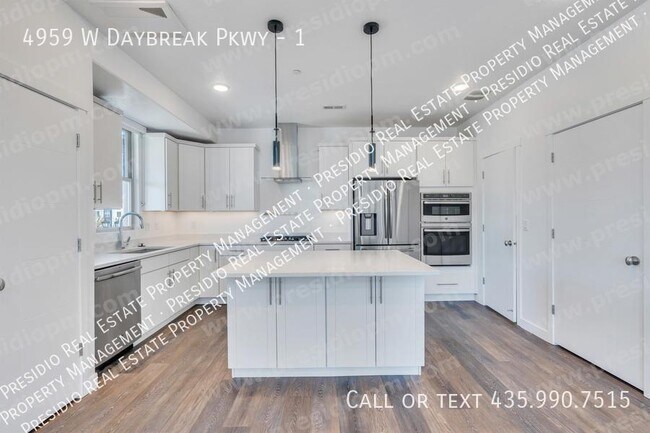 Building Photo - 4959 W Daybreak Pkwy