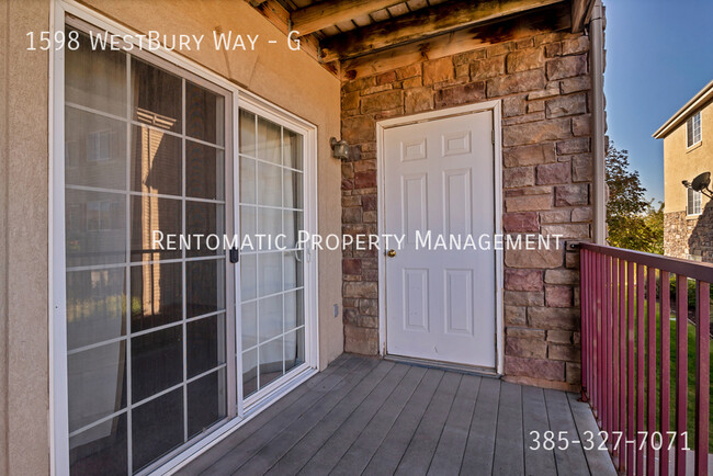 Building Photo - 1598 Westbury Way