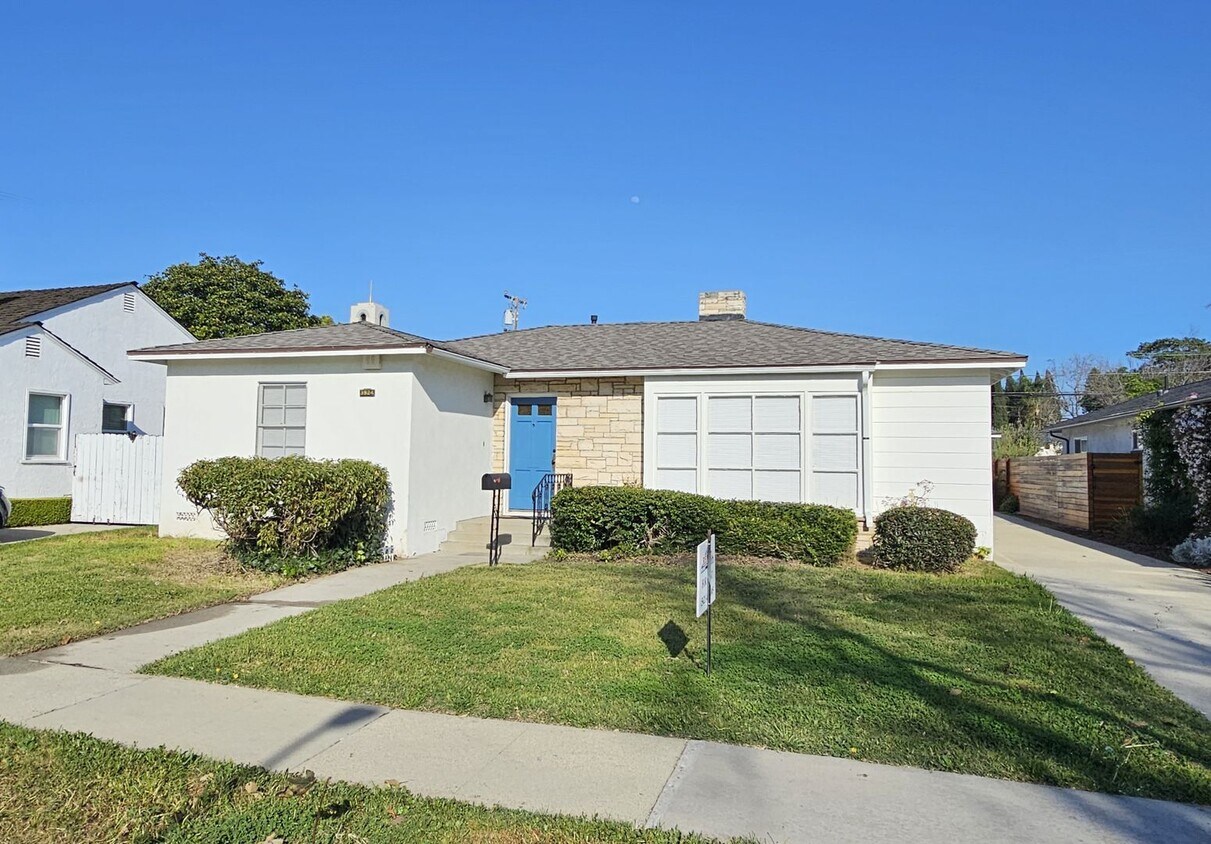 3924 Cerritos Ave, Long Beach, CA 90807 House Rental in Long Beach