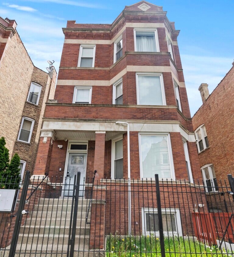 Foto del edificio - 1321 S Lawndale Ave