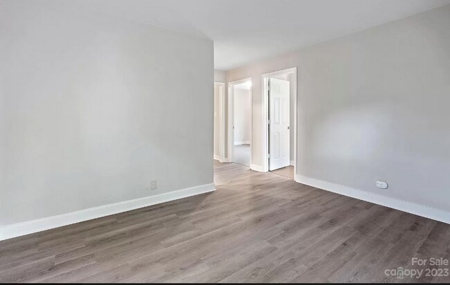 Living room looking at remainder of house - 1032 Rodey Ave