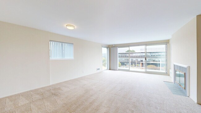 Foto del edificio - 59 Lupine Ave