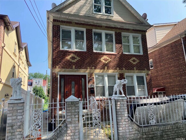 Building Photo - 145-30 Ferndale Ave