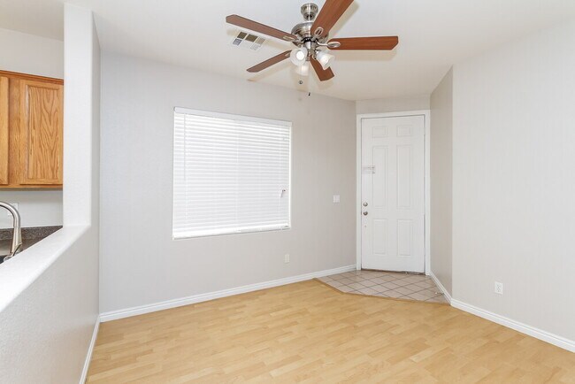 Building Photo - 8233 Apple Spice St