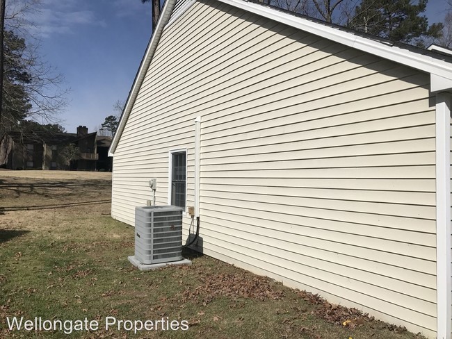 Foto del edificio - 3 br, 2 bath House - 132 Browning Lane
