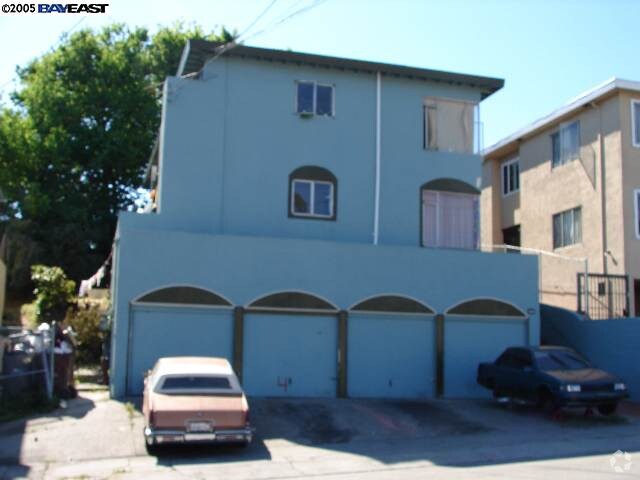 Foto del edificio - 2725 23rd Ave