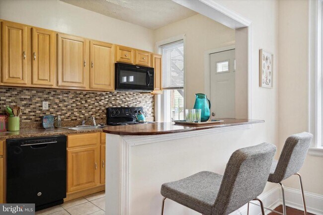 Foto del edificio - 4628 Sansom St