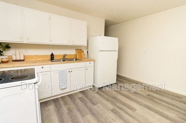 Foto del edificio - 1220 Wheeler Ave