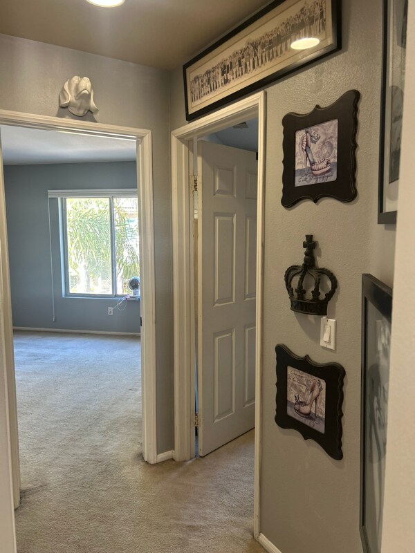 Foto del edificio - 10W Borden Rd