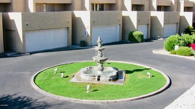 Building Photo - 3030 Hayden Rd