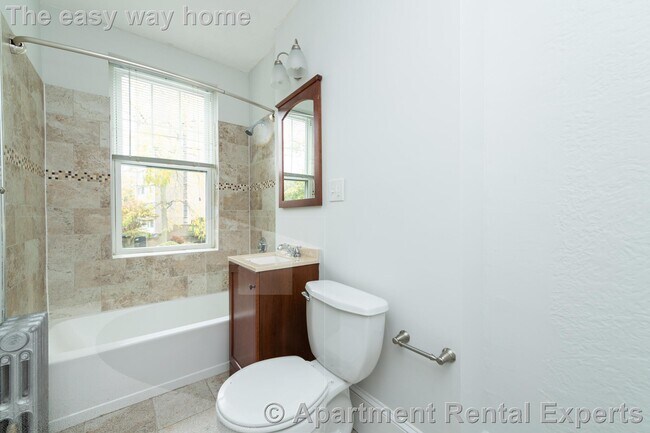 Foto del edificio - 286 Chestnut Hill Ave