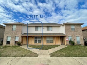 Building Photo - 4411 Jeff Scott Dr