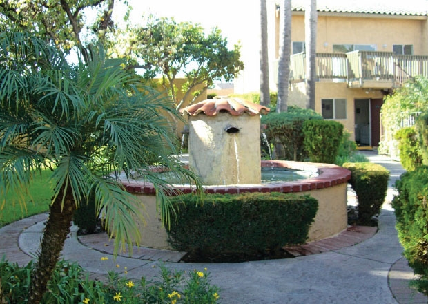 Courtyard - Park West