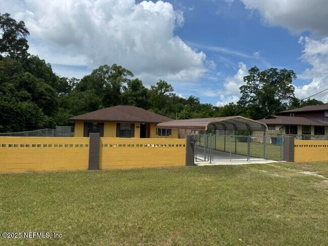Building Photo - 3922 Ribault River Ln