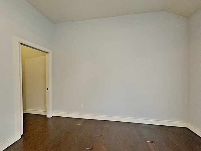 Building Photo - 1414 Record Crossing Rd