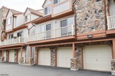 Foto principal - 133 Woods Edge Dr