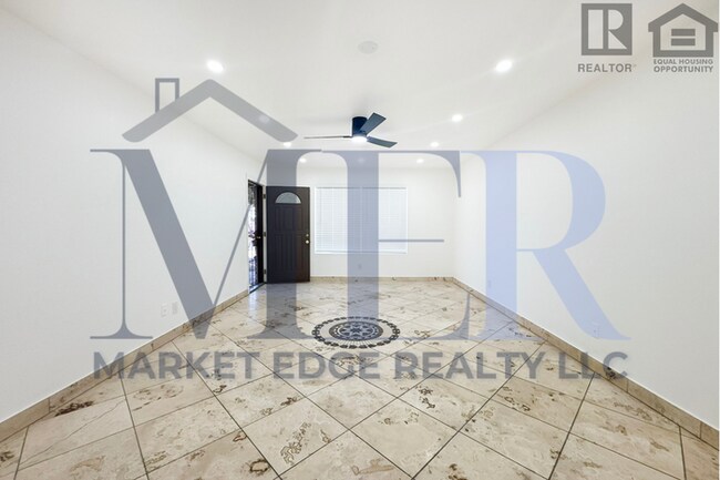 Foto del edificio - 5Bed/2Bath Home at Southern/Mill Ave! $399...