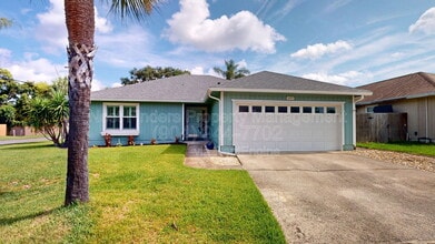 Building Photo - 1695 Evans Dr S