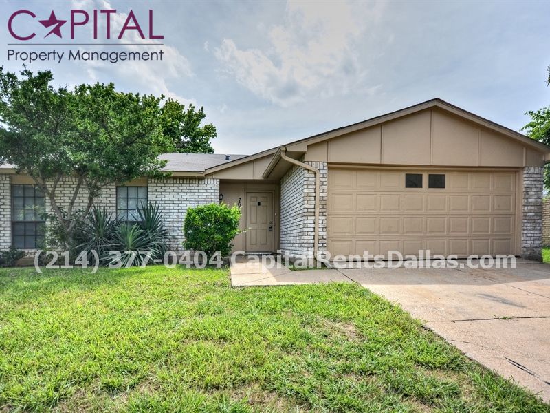 Primary Photo - 7656 Parkwood Ln