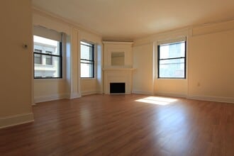 62 on the Park photo'