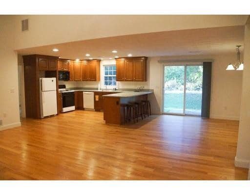Primary Photo - 84 Baldwin Rd