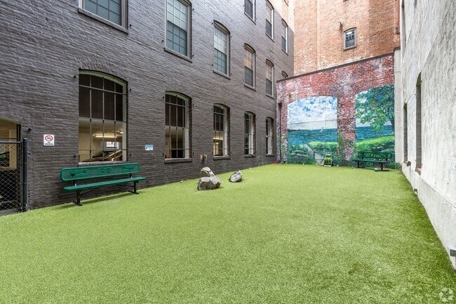 Interior Photo - Sail Cloth Factory Apartments