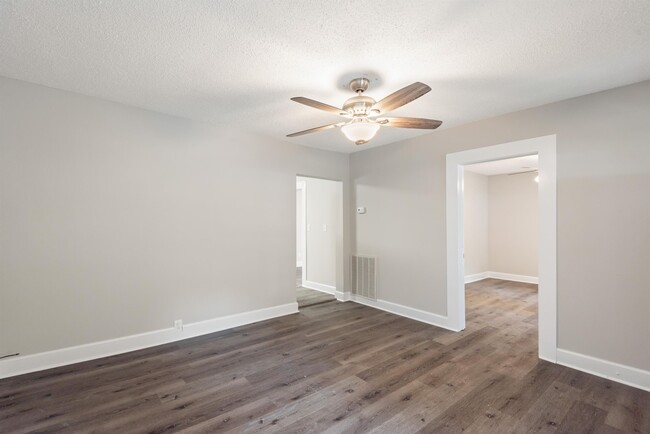 Building Photo - 3118 Galbraith St