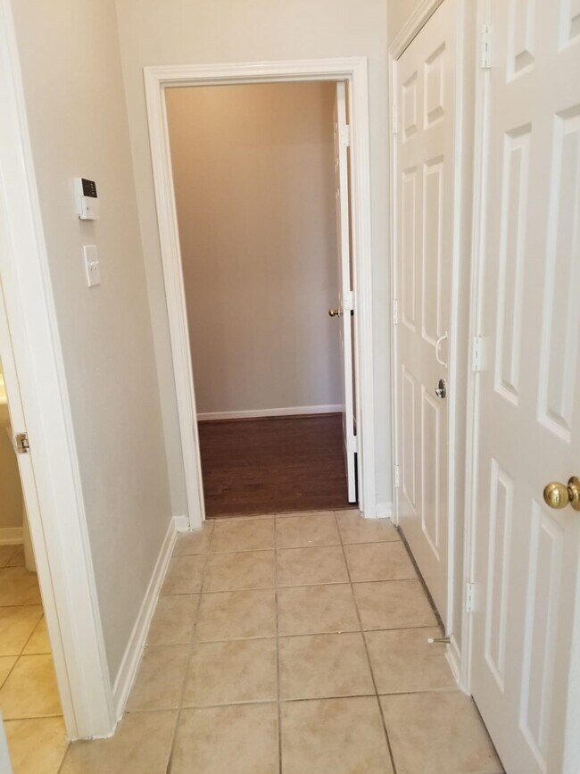 Building Photo - 19634 Tully Meadows Ct