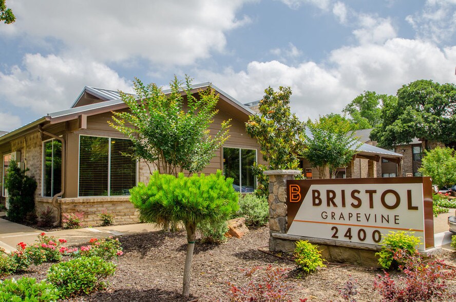 Bristol Grapevine Apartments Rentals Grapevine, TX