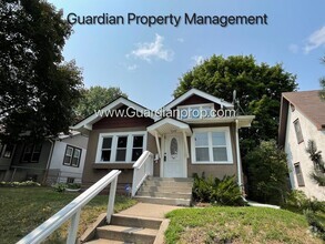 Building Photo - 4338 Stevens Ave