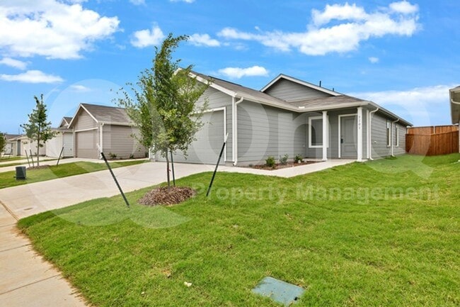Building Photo - 3101 Tokara St
