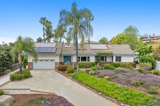 Building Photo - 620 Lacrosse Pl