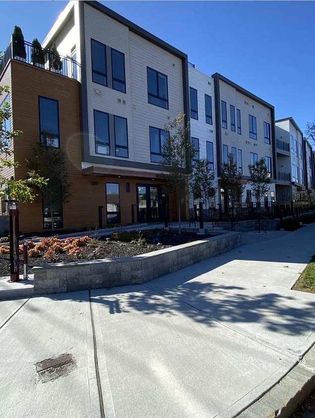 101 North Beacon St Unit 208, Watertown, MA 02472 Condo for Rent in Watertown, MA