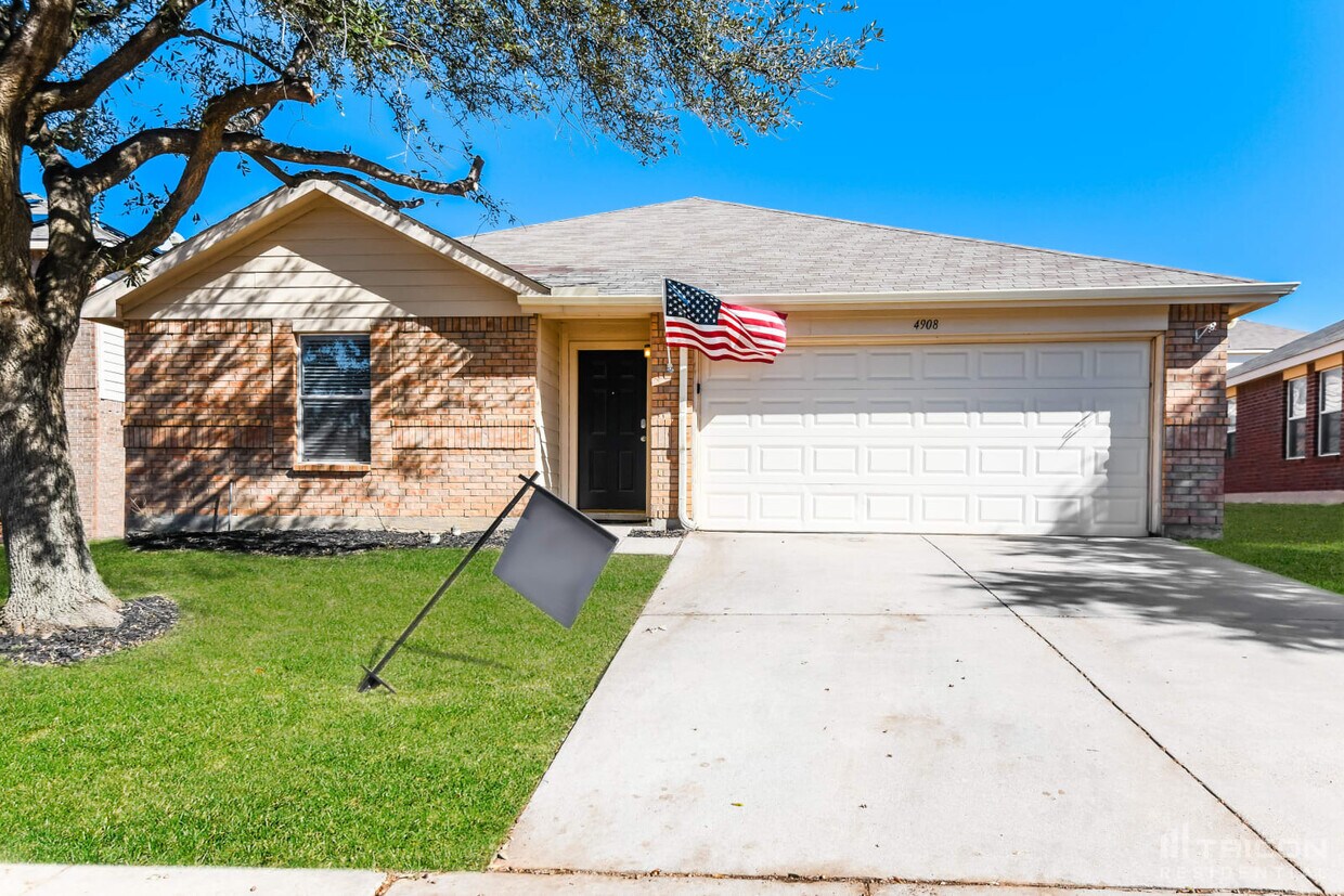 Foto principal - 4908 Parkrise Dr