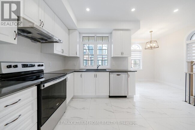 Photo du bâtiment - 9797 Keele St