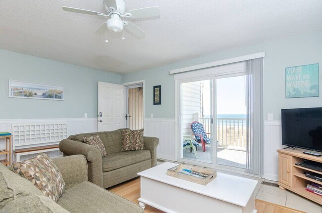 Foto del edificio - 708 Carolina Beach Ave N