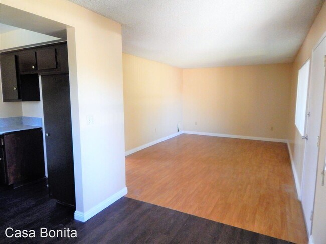 Foto del edificio - 304 E Olive St