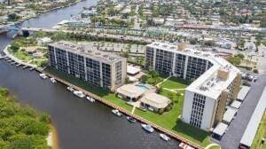 Photo - 1629 Riverview Road Unit 221