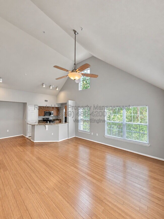 Foto del edificio - 5541 Rosehill Rd
