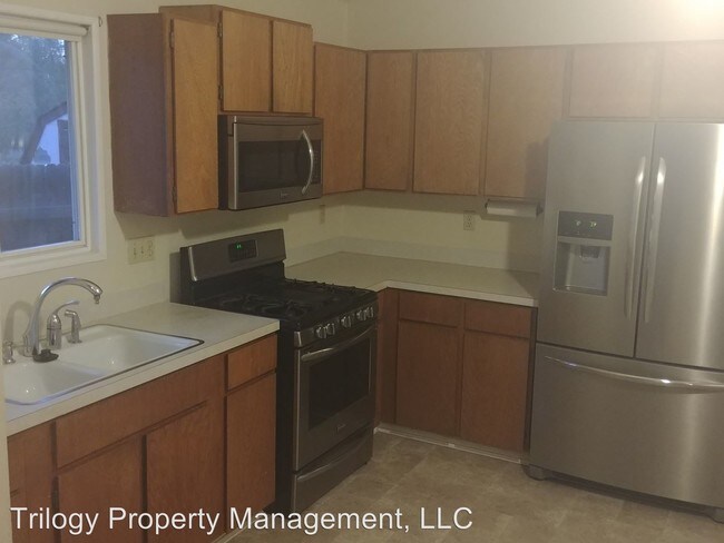 Building Photo - 3 br, 2 bath House - 2736 Spoke Court