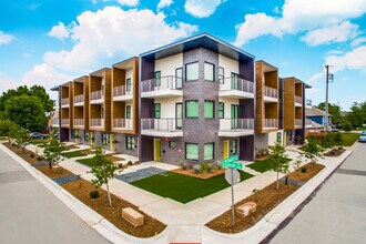 Building Photo - 3139 Lubbock Ave