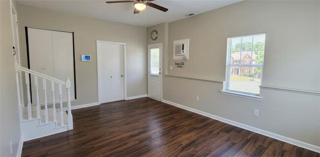 Foto del edificio - 3920 Spanish Oak Dr