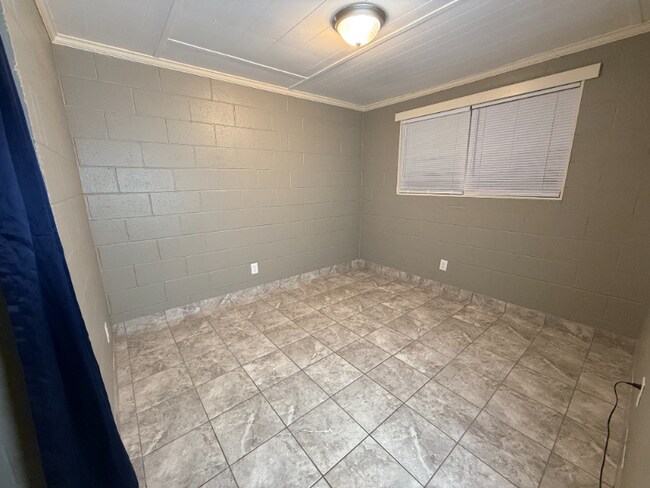 Foto del edificio - 2451 Gervais St